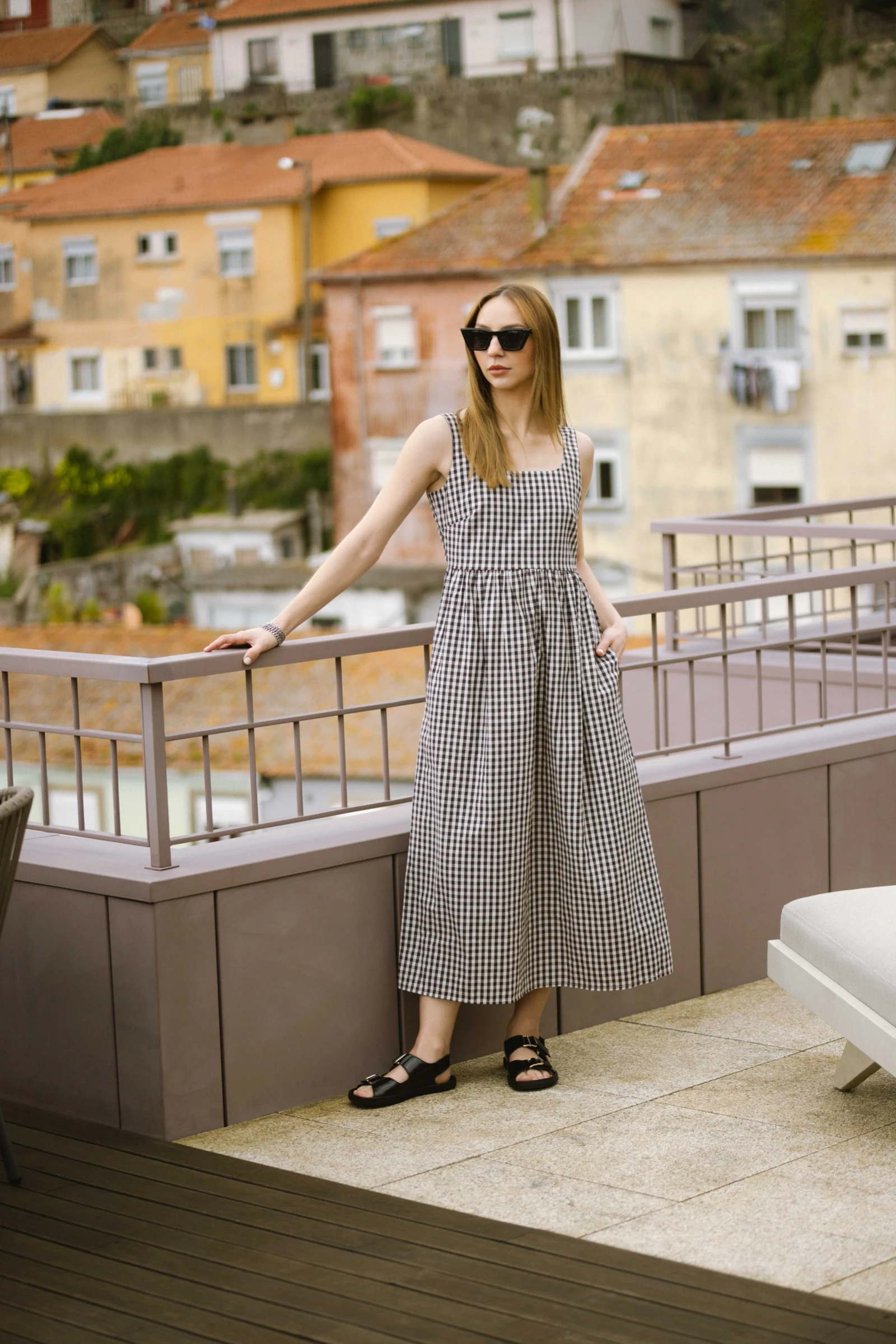 Босоногие сандалии Shapen DAZZLE — чёрный, фото 3